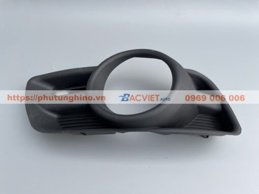 Ốp đèn gầm HINO 700