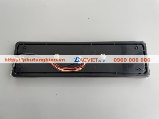 Đèn hậu HINO 700 đầu kéo