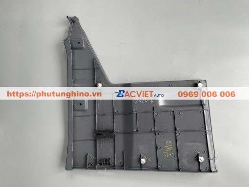 Ốp hông dưới cabin ISUZU FVR Euro4