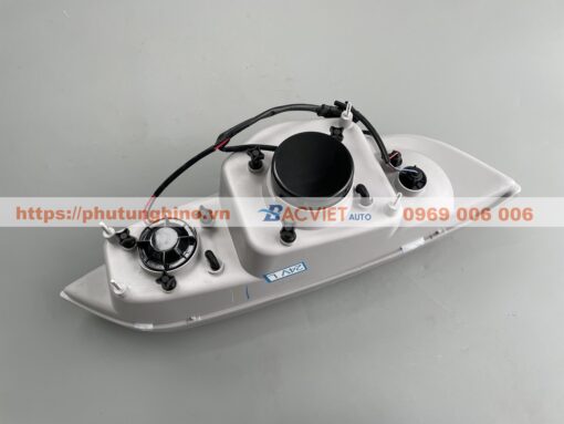 Đèn pha SAMCO 29 chỗ