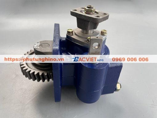 Ống nối bầu lọc lên ống thở ISUZU NQR75