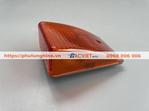 Xin nhan cạnh pha MERCEDES 4141