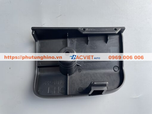 Ốp cản che ốc sắt xi ISUZU FVM