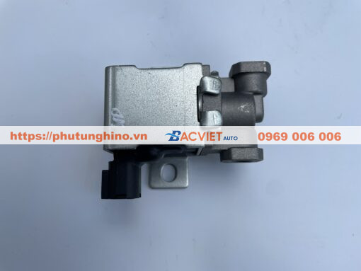 Chia hơi Nissan UD