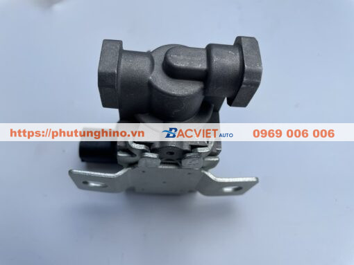 Chia hơi Nissan UD