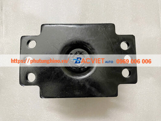 Gối nhíp NISSAN UD Quester