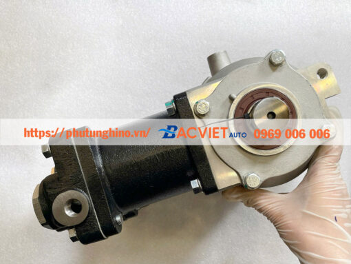 Bơm hơi HINO 500 xe khách