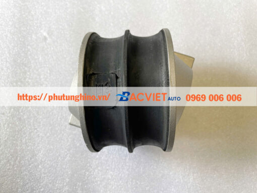 Chân máy trước Scania P420