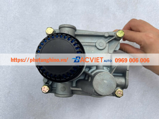 Chia hơi lốc kê trước MERCEDES 4141
