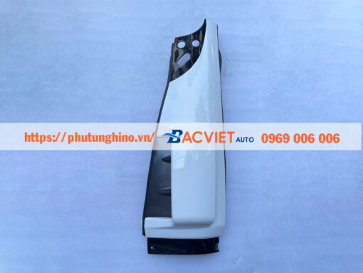 Ốp gò má ISUZU CXZ