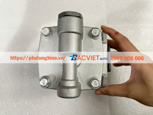Chia hơi lốc kê HINO 700