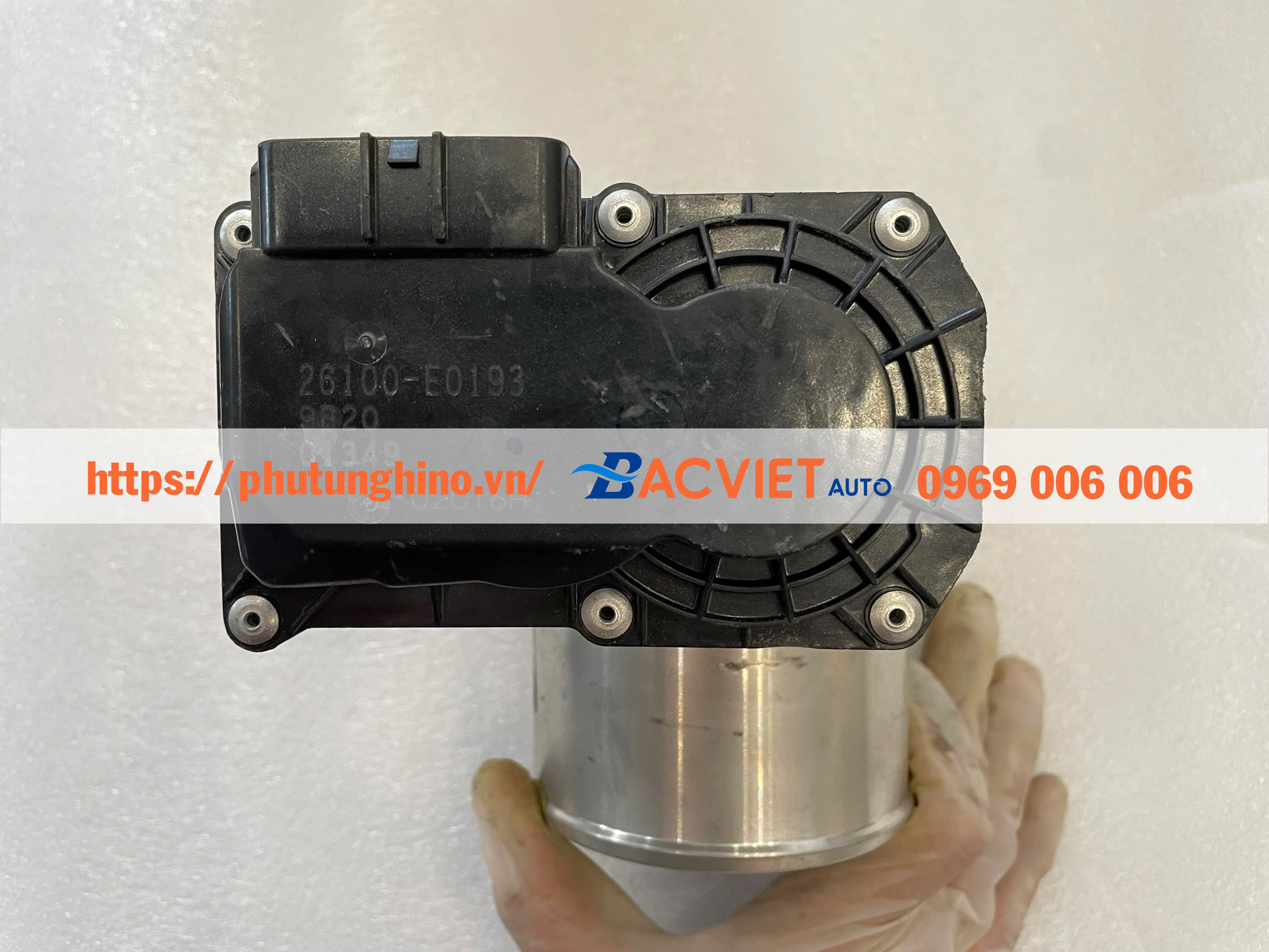 Cổ ga HINO 500 Cổ ga HINO 500