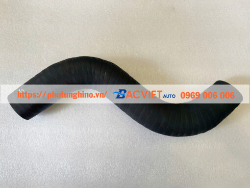 Cút nước trên HINO 700 P11C