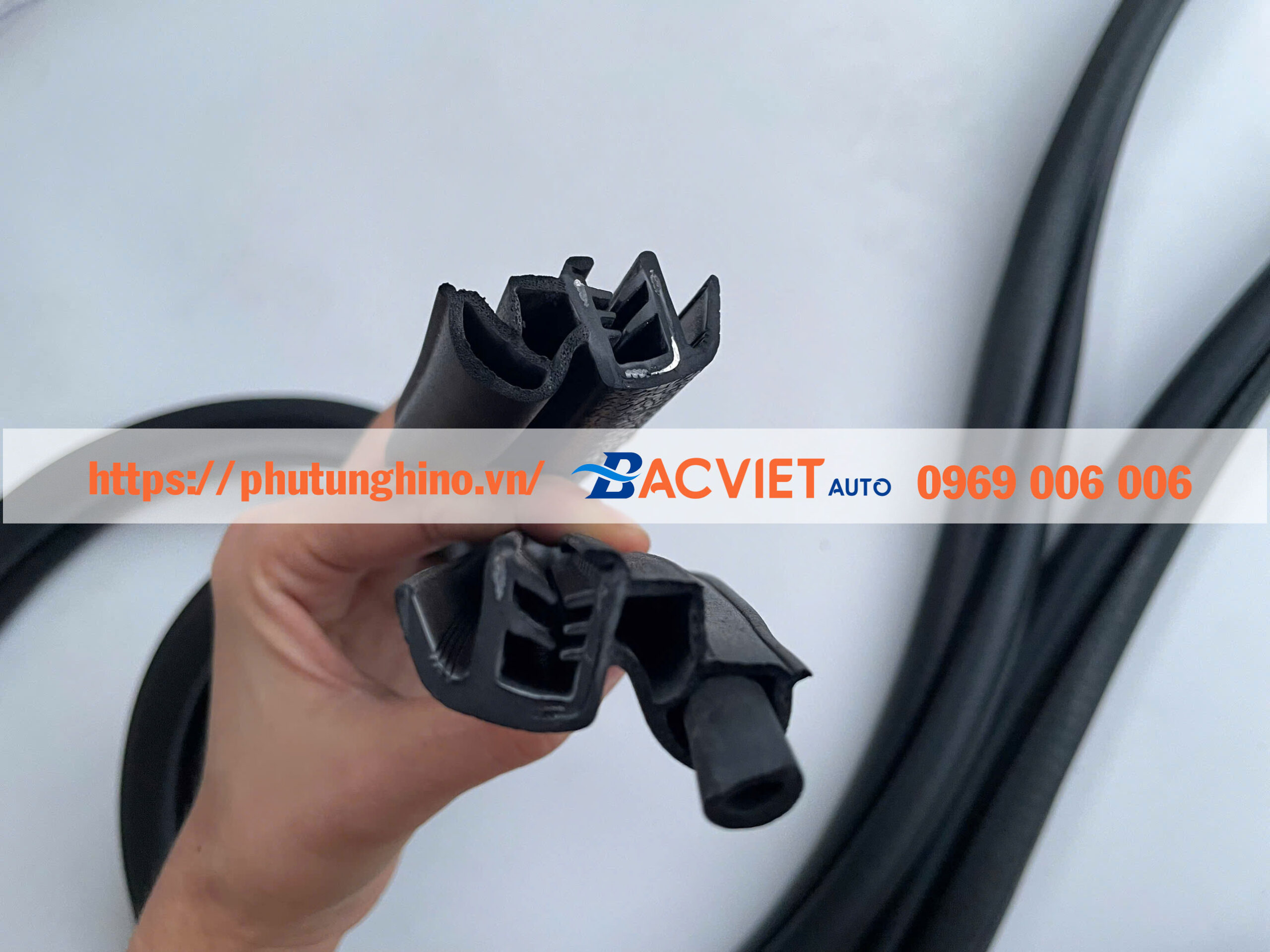 Gioăng khung cửa sau IVECO Gioăng khung cửa sau IVECO