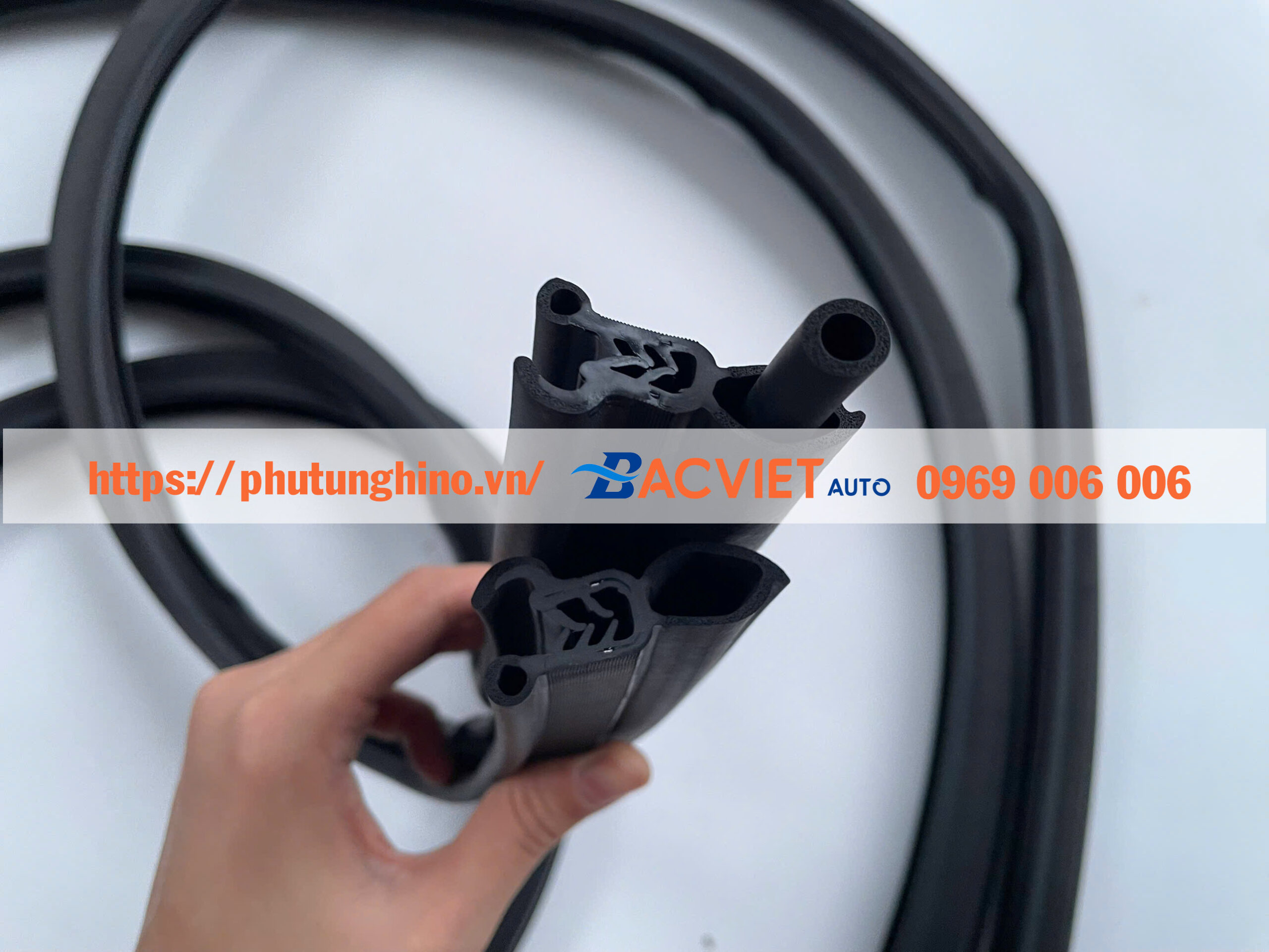 Gioăng khung cửa trượt IVECO Gioăng khung cửa trượt IVECO